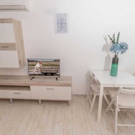 إيزولا Sml Apartments 2 المظهر الخارجي الصورة