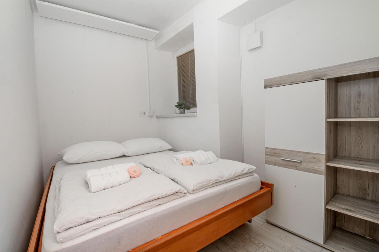 إيزولا Sml Apartments 2 المظهر الخارجي الصورة