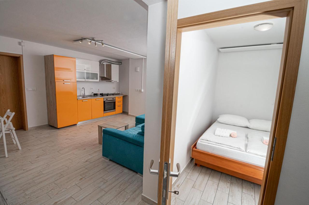 إيزولا Sml Apartments 2 المظهر الخارجي الصورة