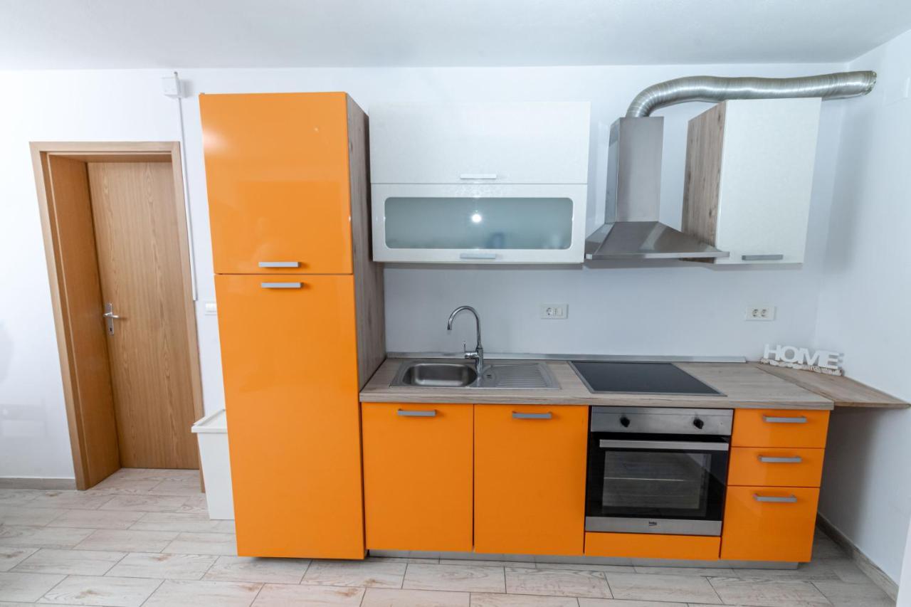 إيزولا Sml Apartments 2 المظهر الخارجي الصورة
